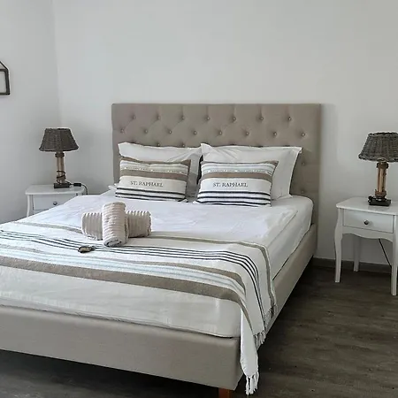 Chica アパート *