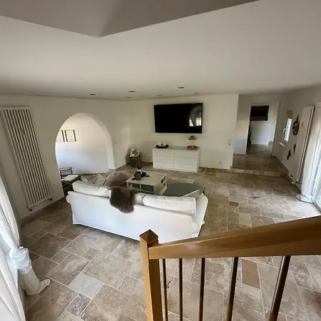Chica Apartment *